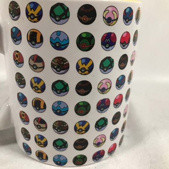 2016 Just Funky Pokémon Pokeball 20 Fl Oz 4.25 Inch Coffee Tea Mug Cup - Picture 5 of 16